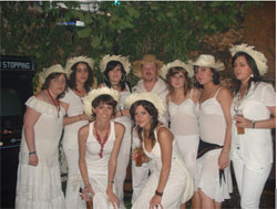 Fiesta Cubana en La Cueva
